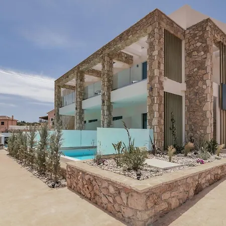 Ξενοδοχείο με διαμερίσματα Lagoon Luxury Suites *